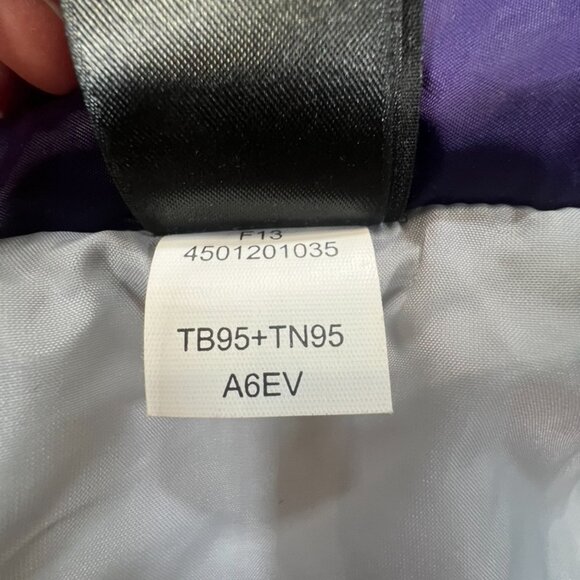 The North Face Women's Aconcagua 550 Fill Down Vest Sz XS Purple Warm Puffer - Picture 10 of 13